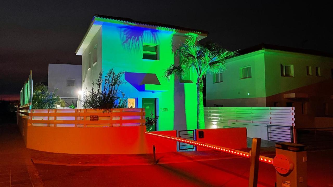 Villa Kolibri- Mythical Sands Paralimni Exterior foto